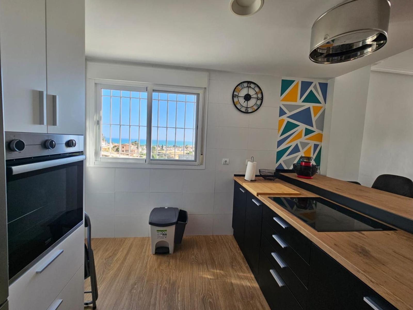 Golf En Baviera Con Vistas Al Mar Apartamento Caleta De Velez Exterior foto